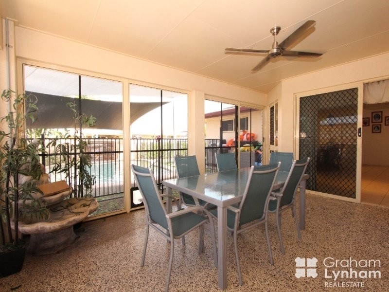 6 Angelus Place, Kirwan QLD 4817