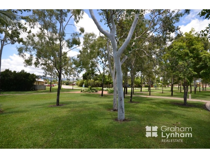 23 Burbank Way, Kirwan QLD 4817