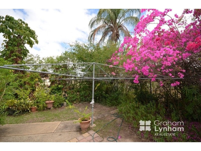 30 Merryl Street, Rasmussen QLD 4815