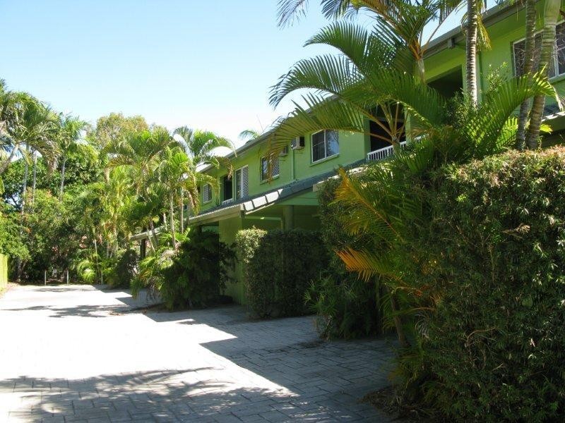 4/102 Cook Street, North Ward QLD 4810