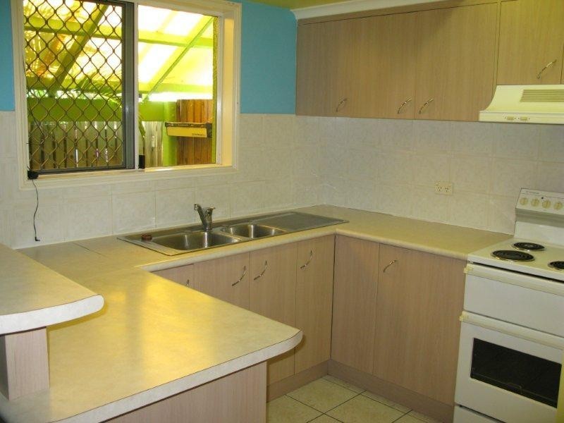 4/102 Cook Street, North Ward QLD 4810