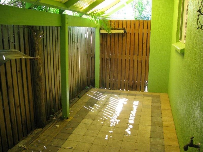 4/102 Cook Street, North Ward QLD 4810