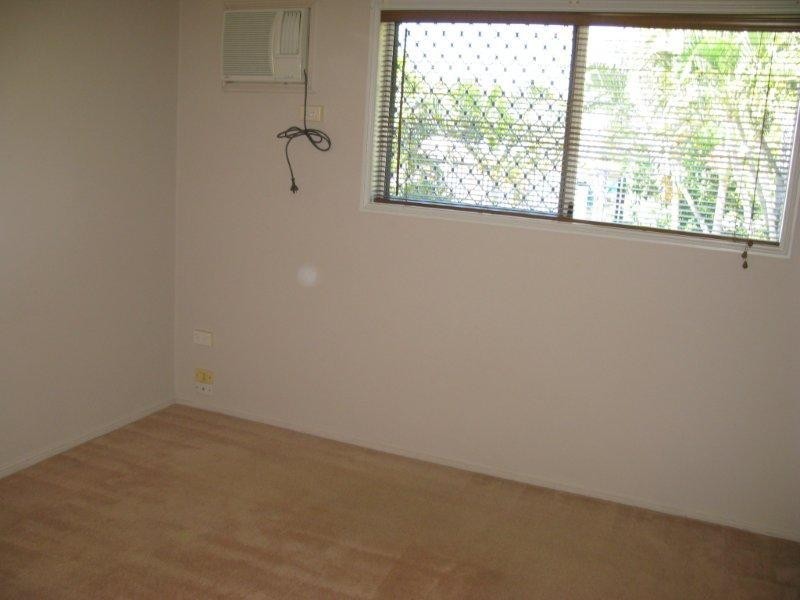 4/102 Cook Street, North Ward QLD 4810