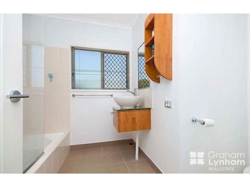 122/1 Burnda Street, Kirwan QLD 4817