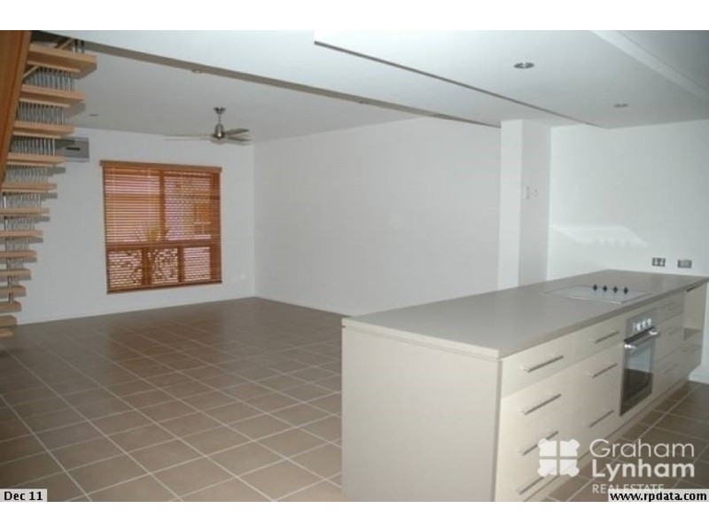 122/1 Burnda Street, Kirwan QLD 4817