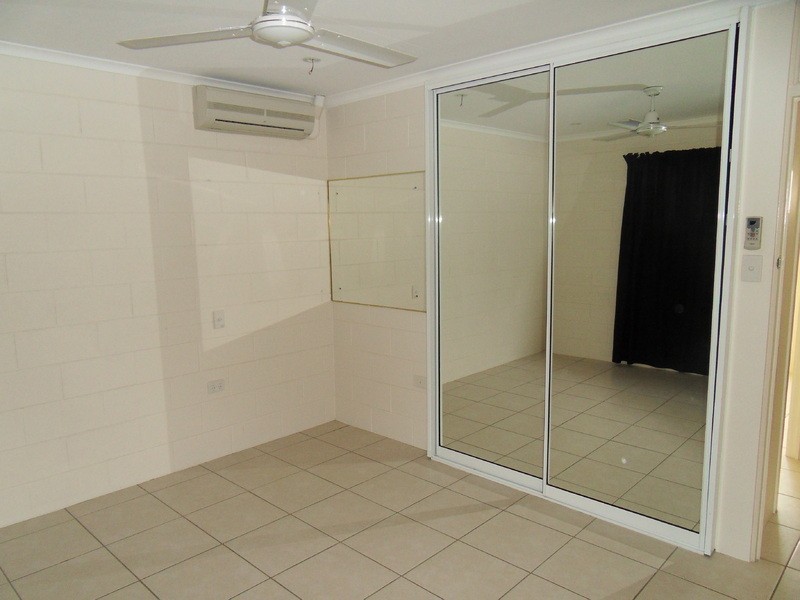 1/8 Silky Oak Street, Kirwan QLD 4817