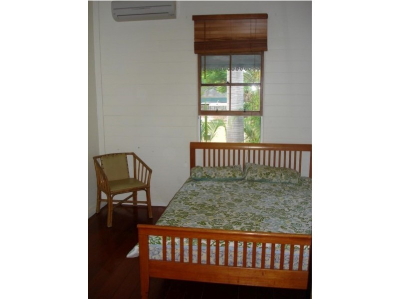 4B Sixth Avenue, South Townsville QLD 4810