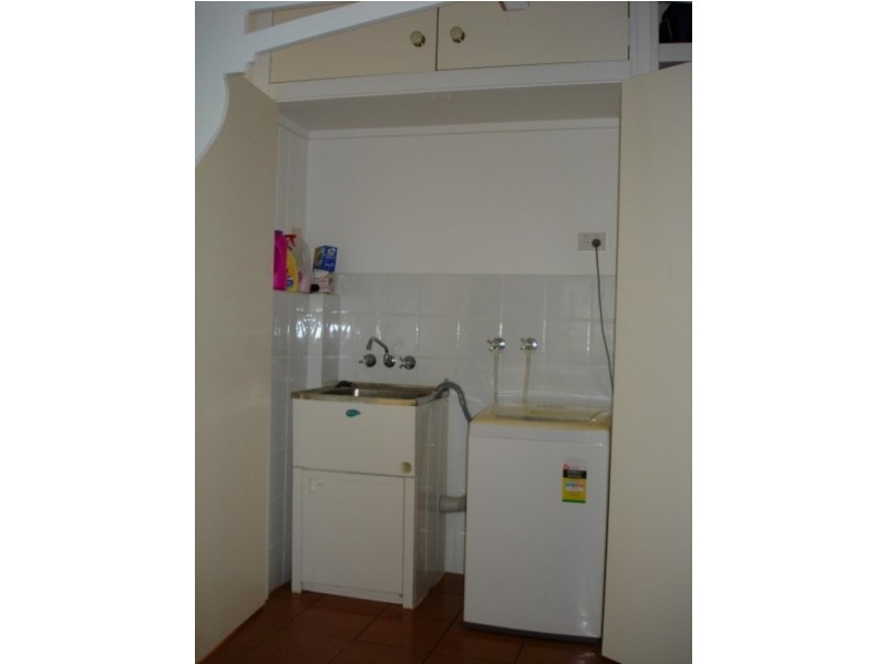 4B Sixth Avenue, South Townsville QLD 4810