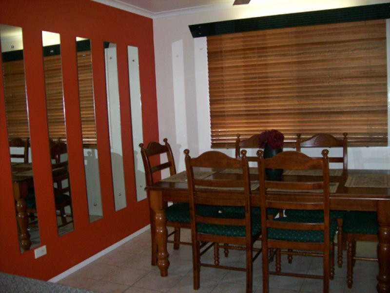 16 Neill Street, Kirwan QLD 4817