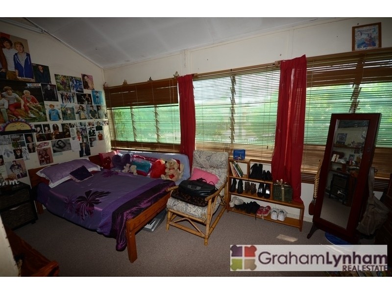 39 Clayton Street, Hermit Park QLD 4812