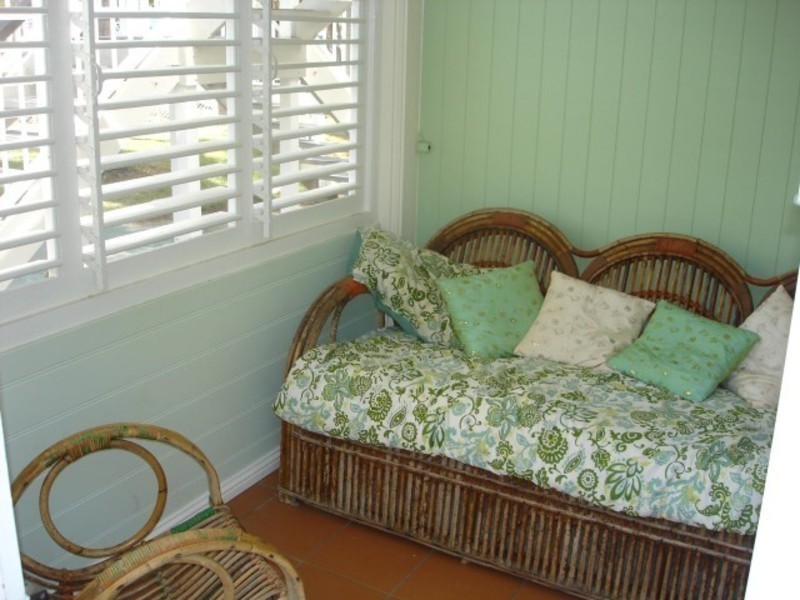 4B Sixth Avenue, South Townsville QLD 4810