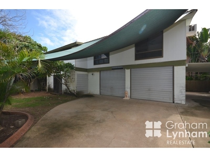 26 Coral Street, Saunders Beach QLD 4818