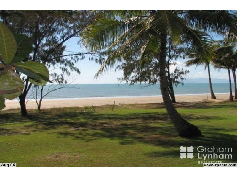 49 Cay Street, Saunders Beach QLD 4818