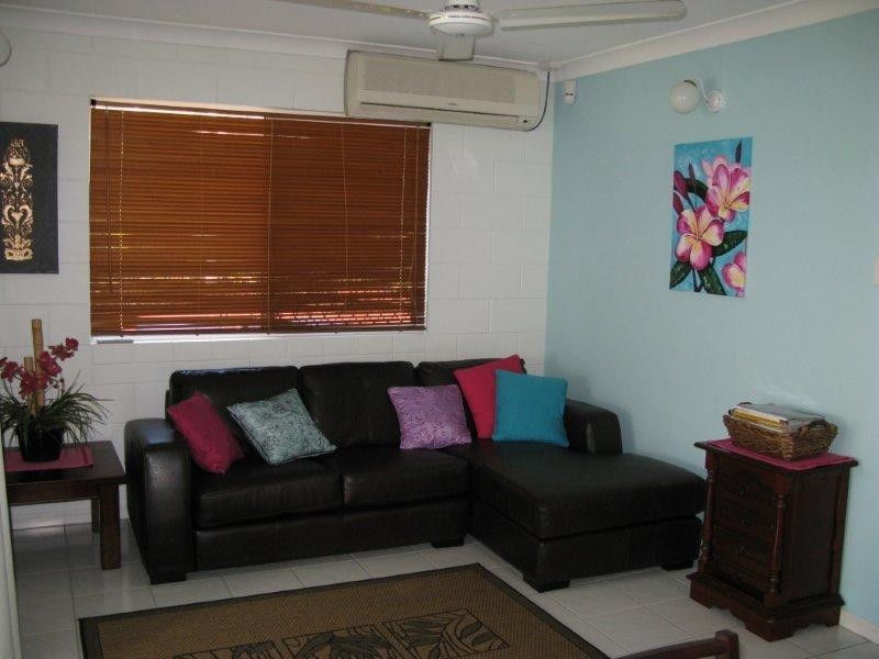 28 Arkaba Street, Mount Louisa QLD 4814