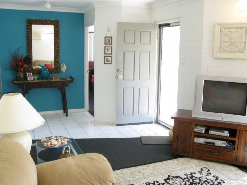 28 Arkaba Street, Mount Louisa QLD 4814