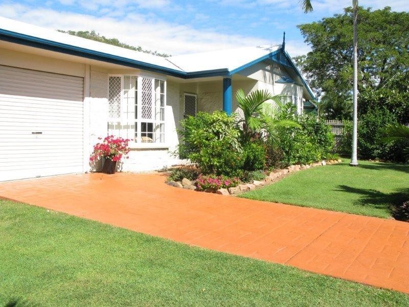 28 Arkaba Street, Mount Louisa QLD 4814