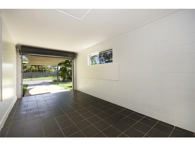 14 Wellesley Drive, Kirwan QLD 4817