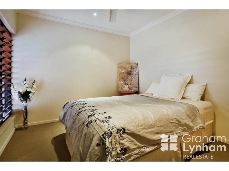 9 Riverwalk Way, Douglas QLD 4814