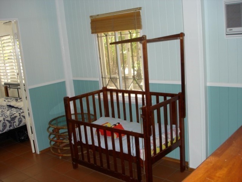 4B Sixth Avenue, South Townsville QLD 4810