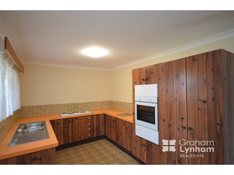 1 Julia Street, Kirwan QLD 4817