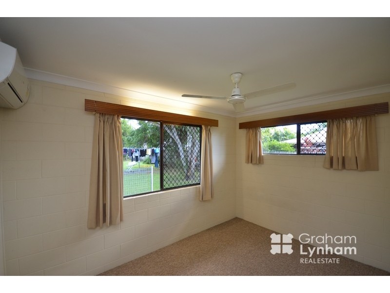 1 Julia Street, Kirwan QLD 4817