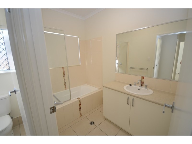 Mount Louisa QLD 4814