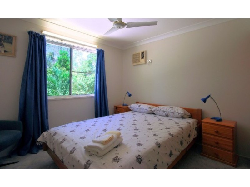 12 Bunya Street, Bushland Beach QLD 4818