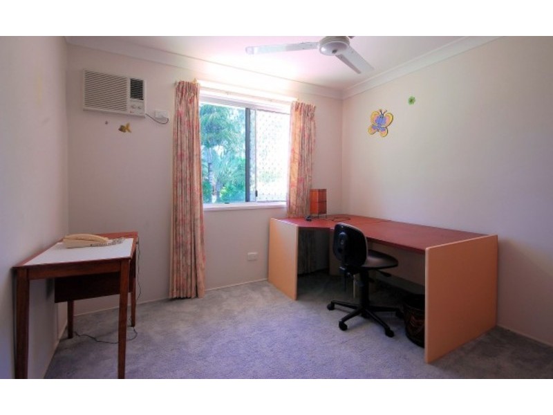 12 Bunya Street, Bushland Beach QLD 4818