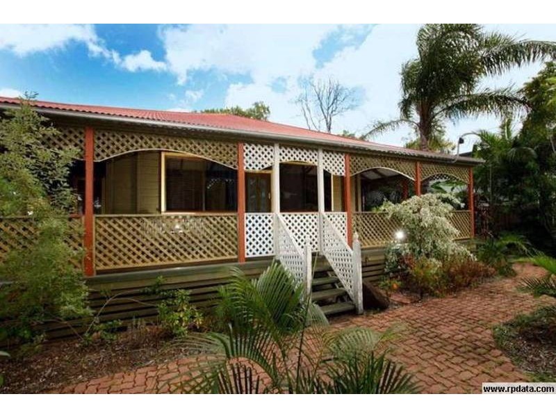 38 Armstrong Street, Hermit Park QLD 4812