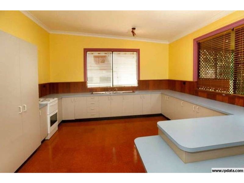 38 Armstrong Street, Hermit Park QLD 4812