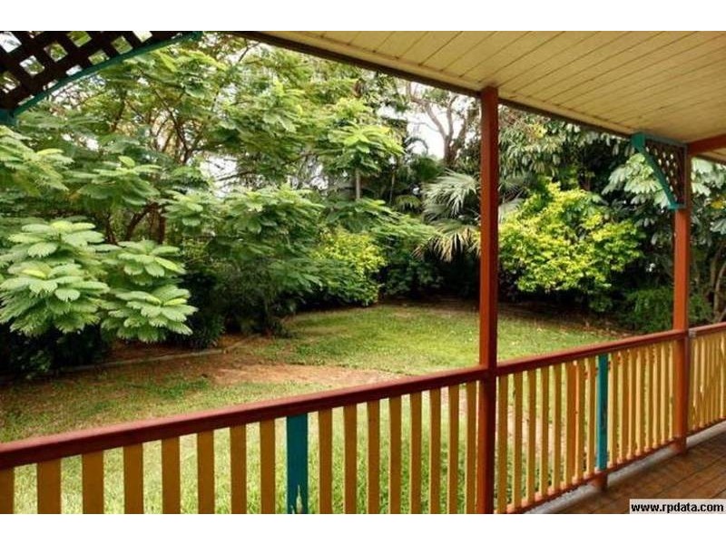 38 Armstrong Street, Hermit Park QLD 4812