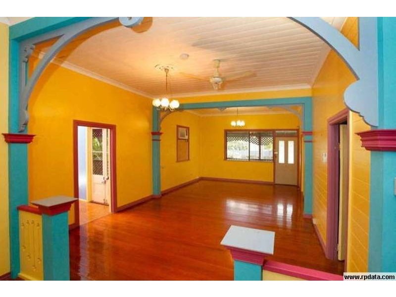 38 Armstrong Street, Hermit Park QLD 4812