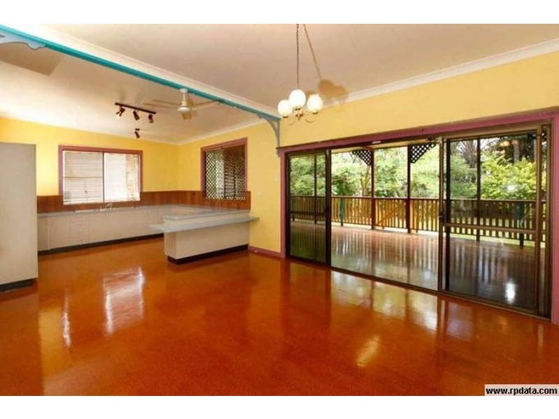 38 Armstrong Street, Hermit Park QLD 4812