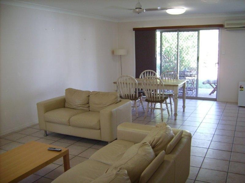 15 Scholars Place, Douglas QLD 4814