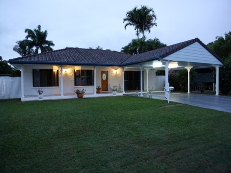 22 Victor Street, Cranbrook QLD 4814