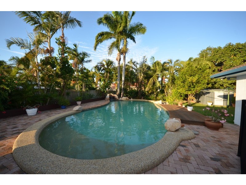 22 Victor Street, Cranbrook QLD 4814