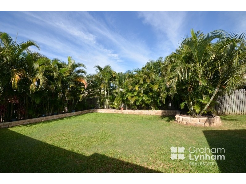 12 Bellamy Street, Rasmussen QLD 4815