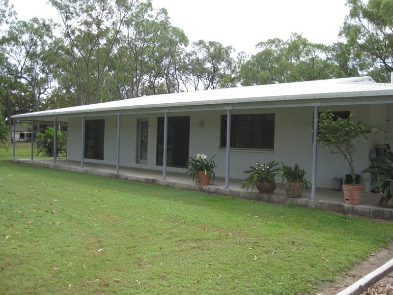 27 Benalla Road, Oak Valley QLD 4811