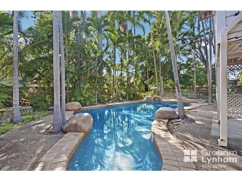 Hermit Park QLD 4812