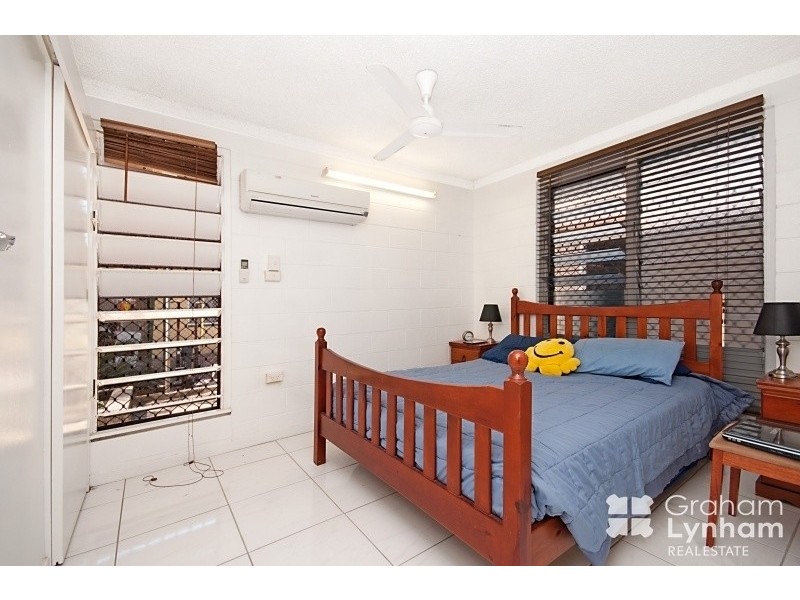 1/13 Maroong Street, Currajong QLD 4812