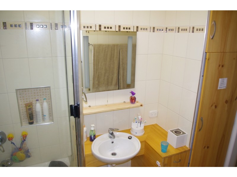 5 Bomana, Aitkenvale QLD 4814