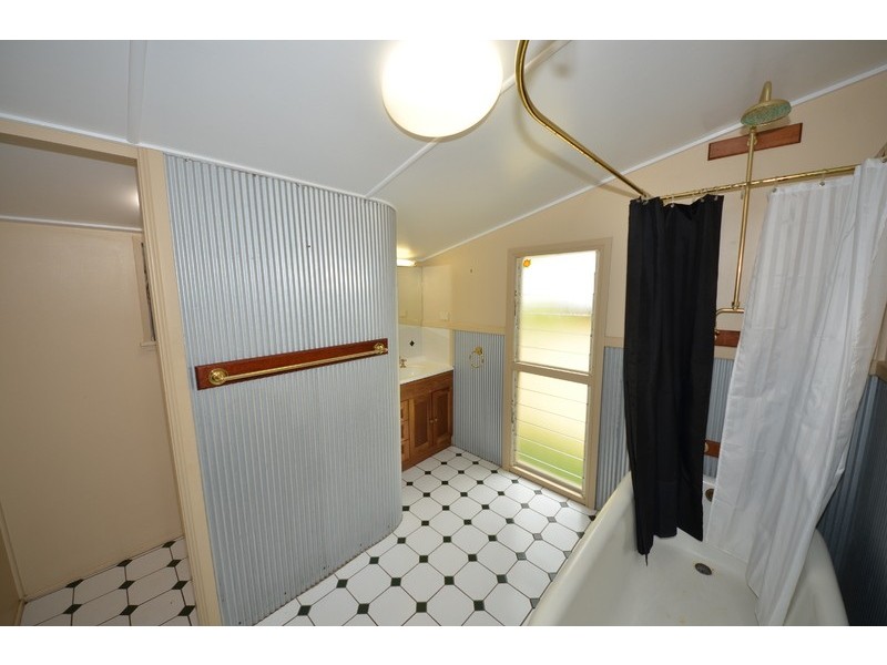 82 Burt Street, Aitkenvale QLD 4814