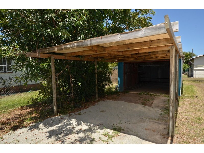 77 Hammett Street, Currajong QLD 4812