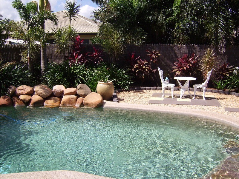 67 Bamboo Crescent, Mount Louisa QLD 4814