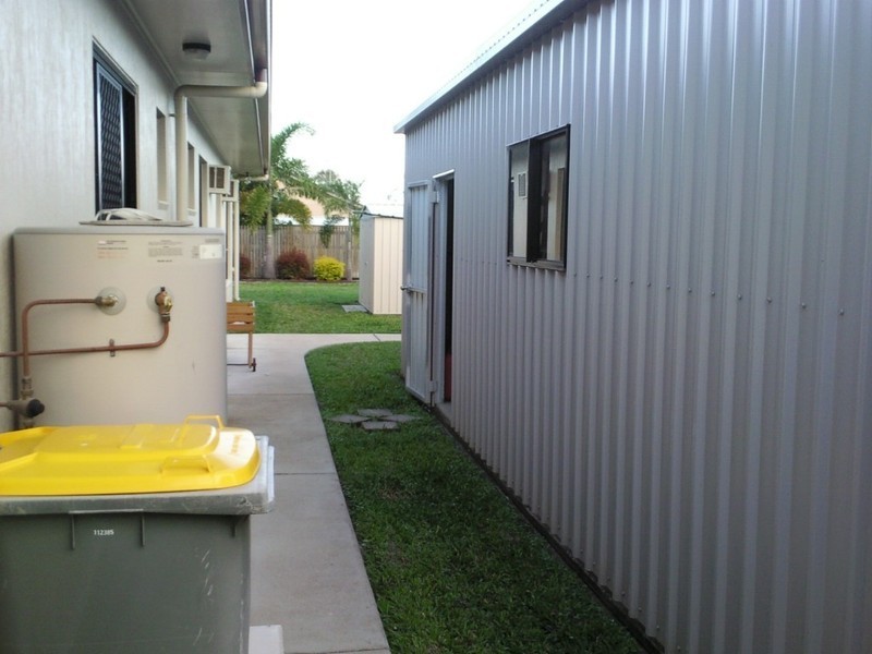 67 Bamboo Crescent, Mount Louisa QLD 4814