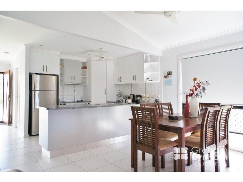 41 Zoe Court, Mount Louisa QLD 4814