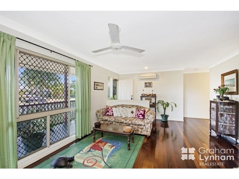 108 Coutts Drive, Bushland Beach QLD 4818