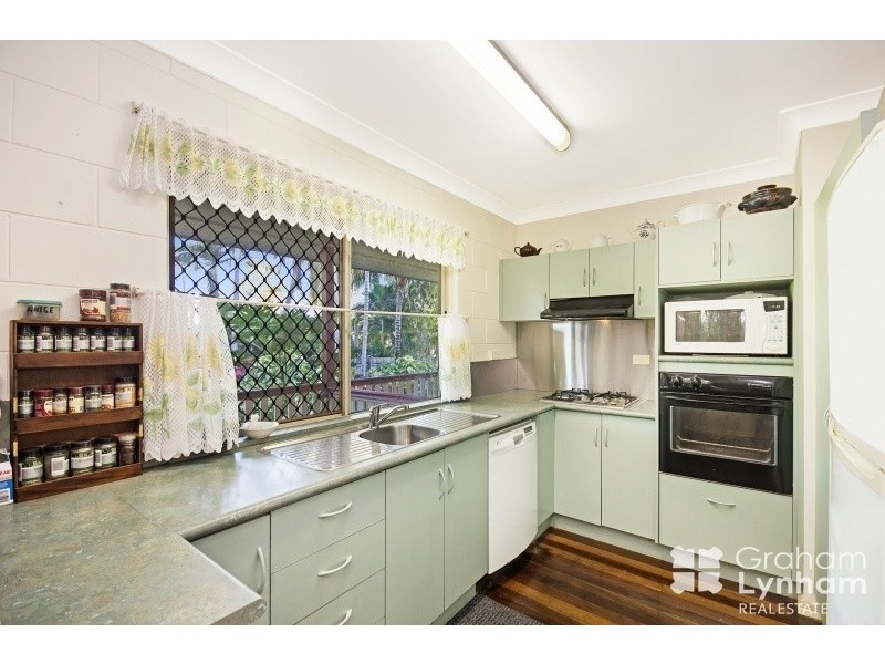 108 Coutts Drive, Bushland Beach QLD 4818