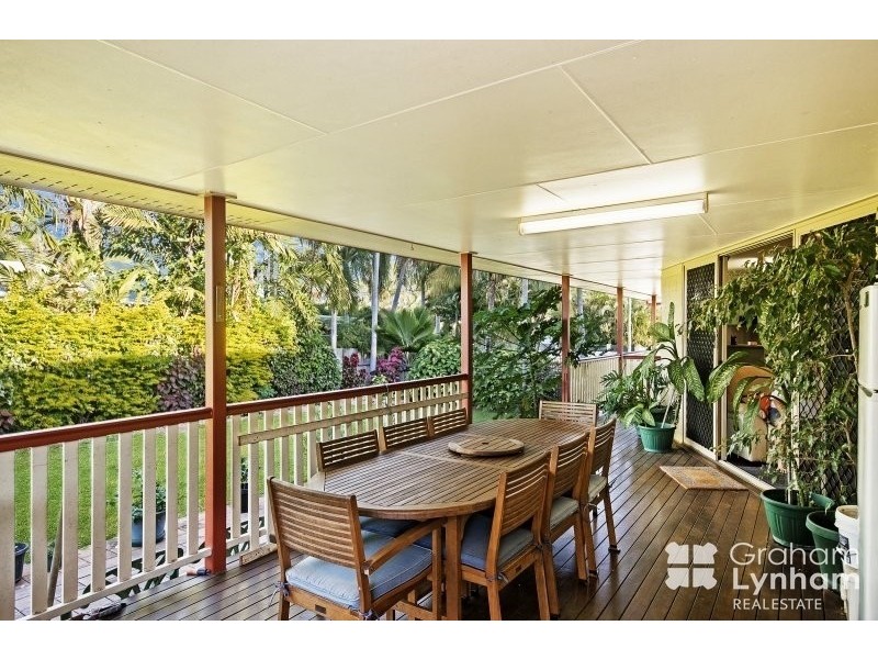 108 Coutts Drive, Bushland Beach QLD 4818