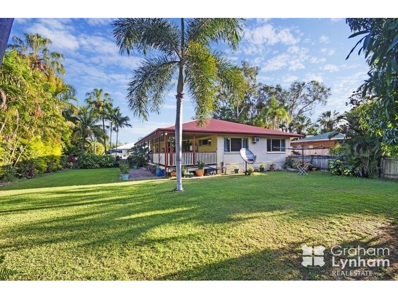 108 Coutts Drive, Bushland Beach QLD 4818